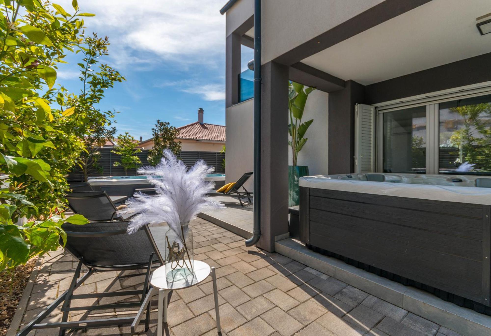 Apartamento House With Pool Ledenko Biograd Na Moru Exterior foto